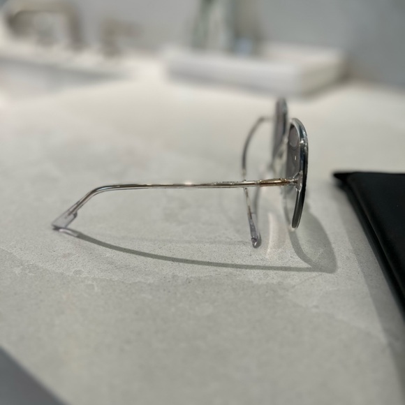 DIOR Sunglasses for sale and barely worn! - Picture 3 of 4